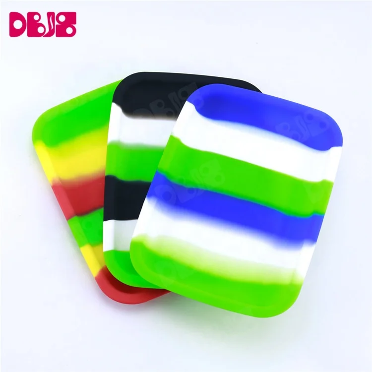 
High Quality Custom Logo Silicone Weed Herb Tobacco Rolling Tray Weed Accessories Smoke Paper Rolling Tray 