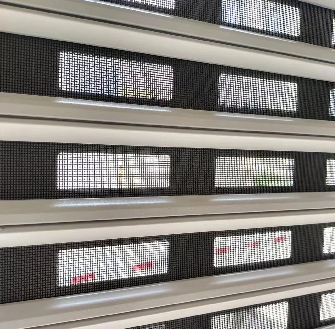 New villa courtyard single-layer hollow stainless steel mesh rolling shutter door