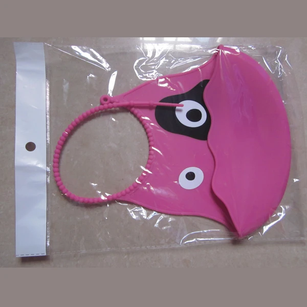 New cute cartoon Non-toxic soft waterproof washable baby silicone bibs