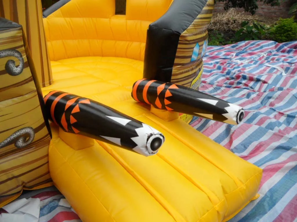 Corsair Theme Inflatable Castle Inflatable Bouncer With Dry Slide For Kids