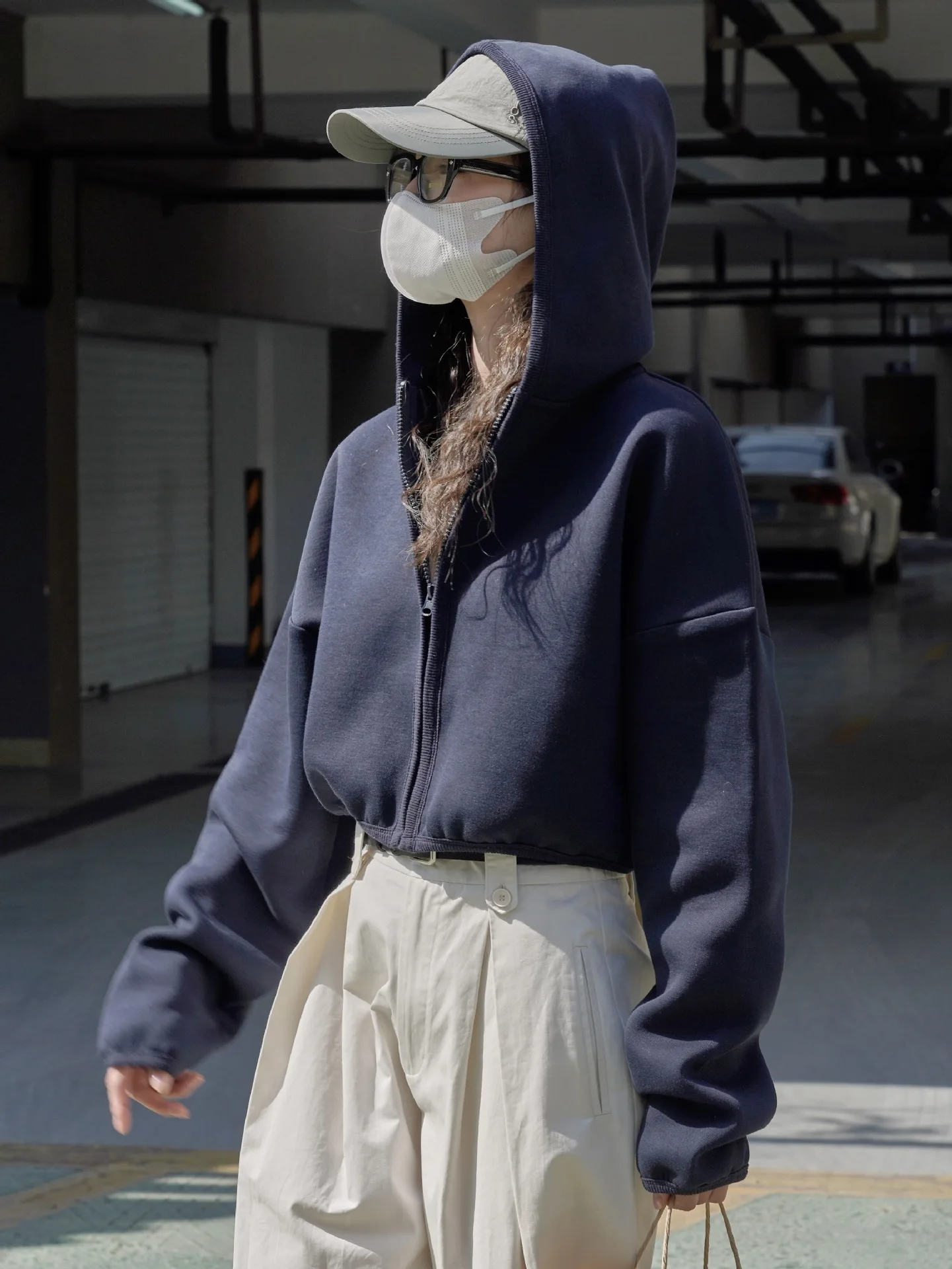 2023 Hot Selling 100% Cotton Embroidery OEM Services Hoodies Chinese Manufacturing Company Affordable Prices Women Hoodies