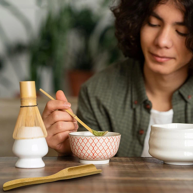 Factory Wholesale Matcha Accessories Set 5 Pieces Box Kit With 100 Prong Whisk Bamboo Scoop and Tea Spoon Storage Bag