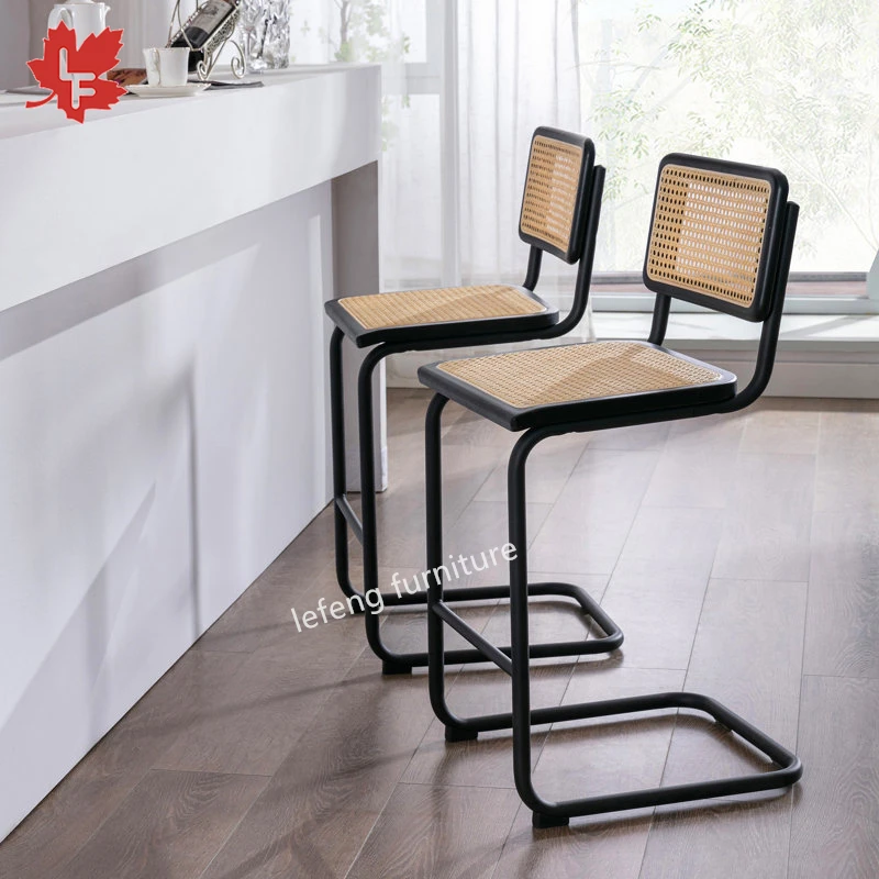 Домашний винтажный садовый деревянный тростниковый барный сидение металлические высокие черные ножки обеденный стул из натурального ротанга барные стулья cadeira