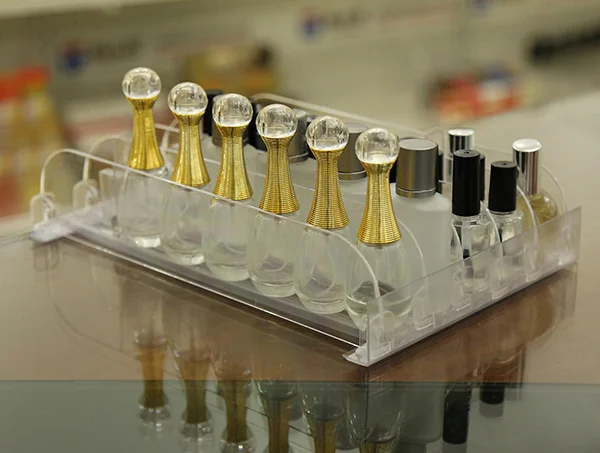 Supermarket Ciggarette Rack Divider Stock Shelf Bottal E Juice Spring Smart Exhibition Drink Canned Bottle Spice Pusher System