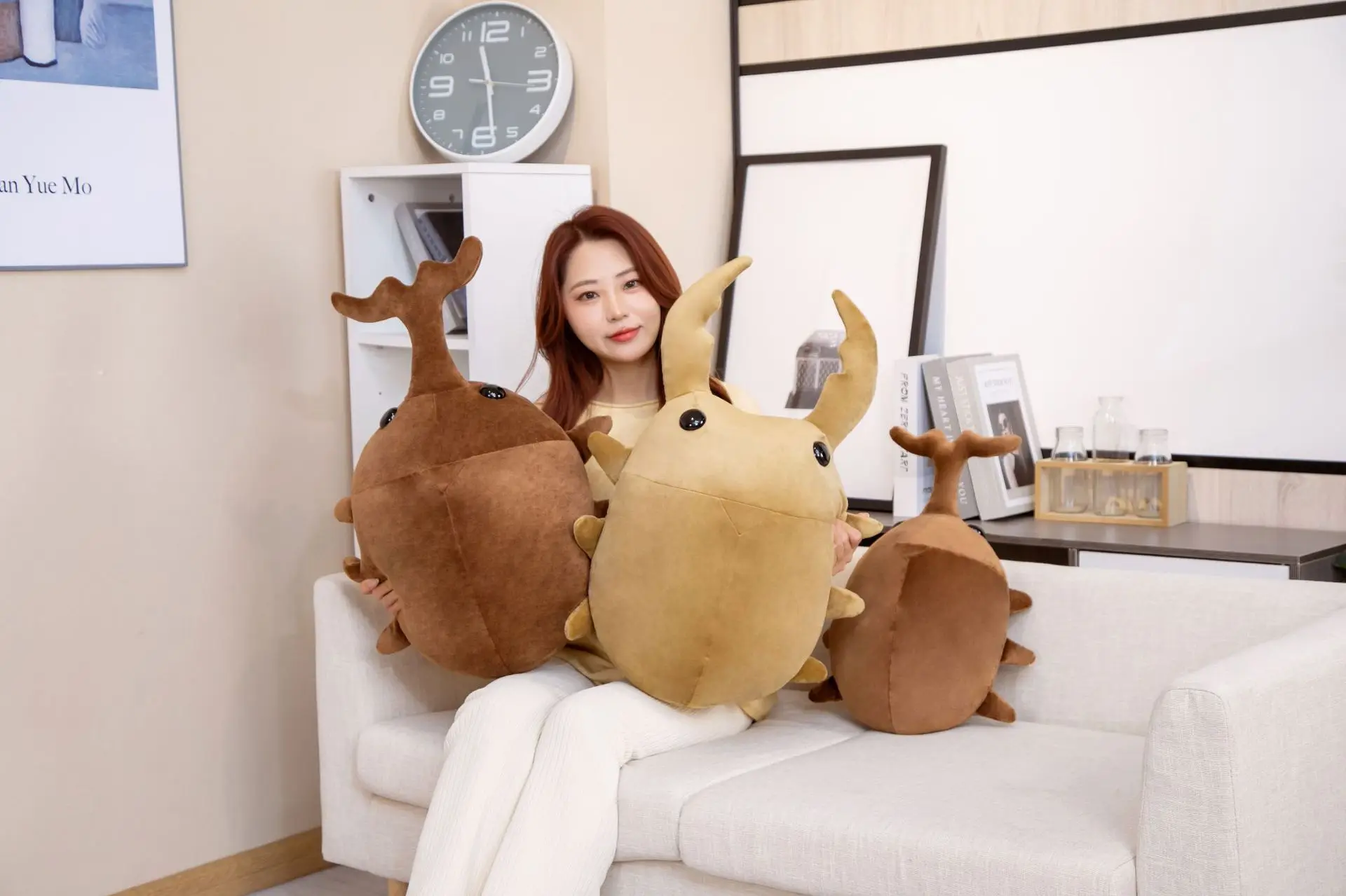 Factory Price Custom 50cm-60cm Cute Stuffed Animal Unicorn Beetle Plush Toy Insects Plush Peluche Toy Shovel Beetle Plush Doll