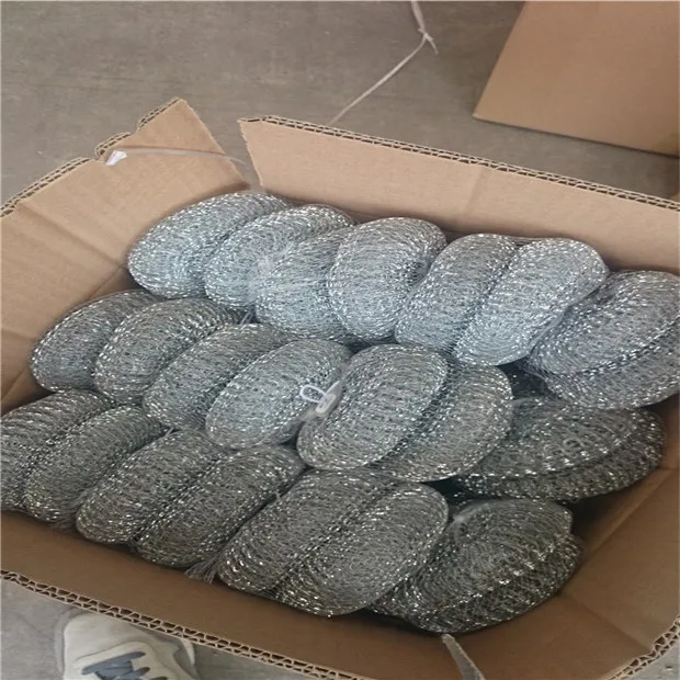 Galvanized scrubber metal mesh scourer for Kitchen and pot cleaning ball