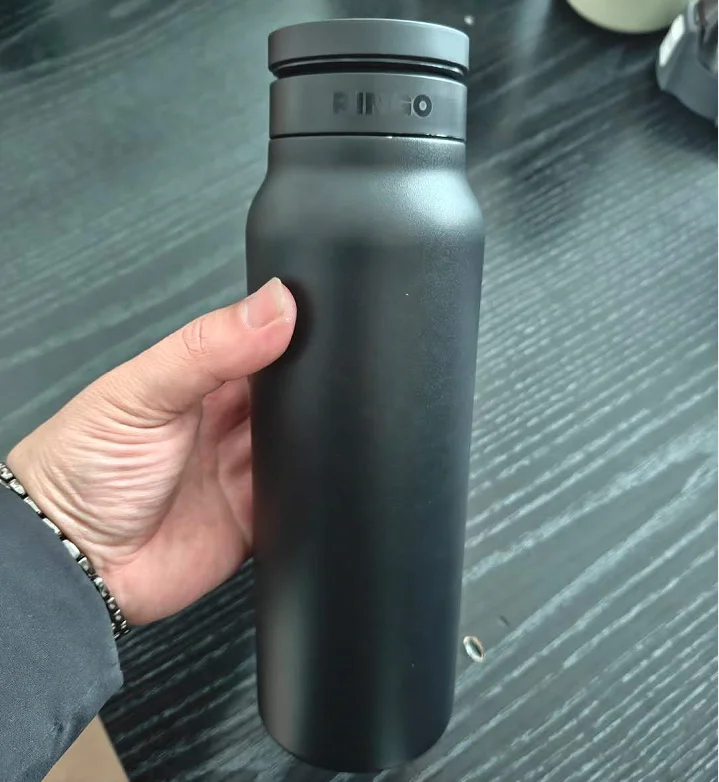 vacuum insulated bottle stainless steel thermos insulated drink bottle with magnet lid