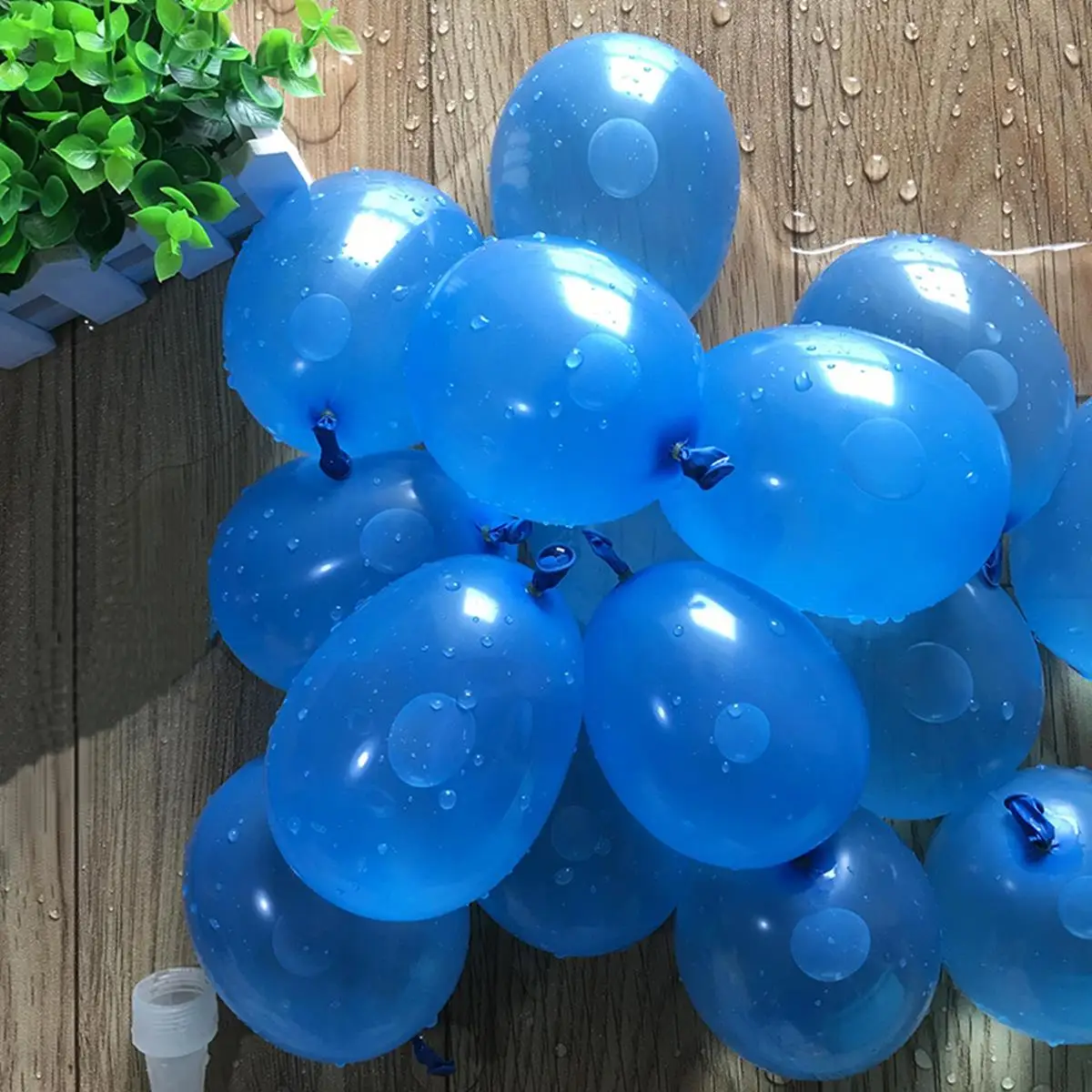 Biodegradable quick fill latex free water balloon