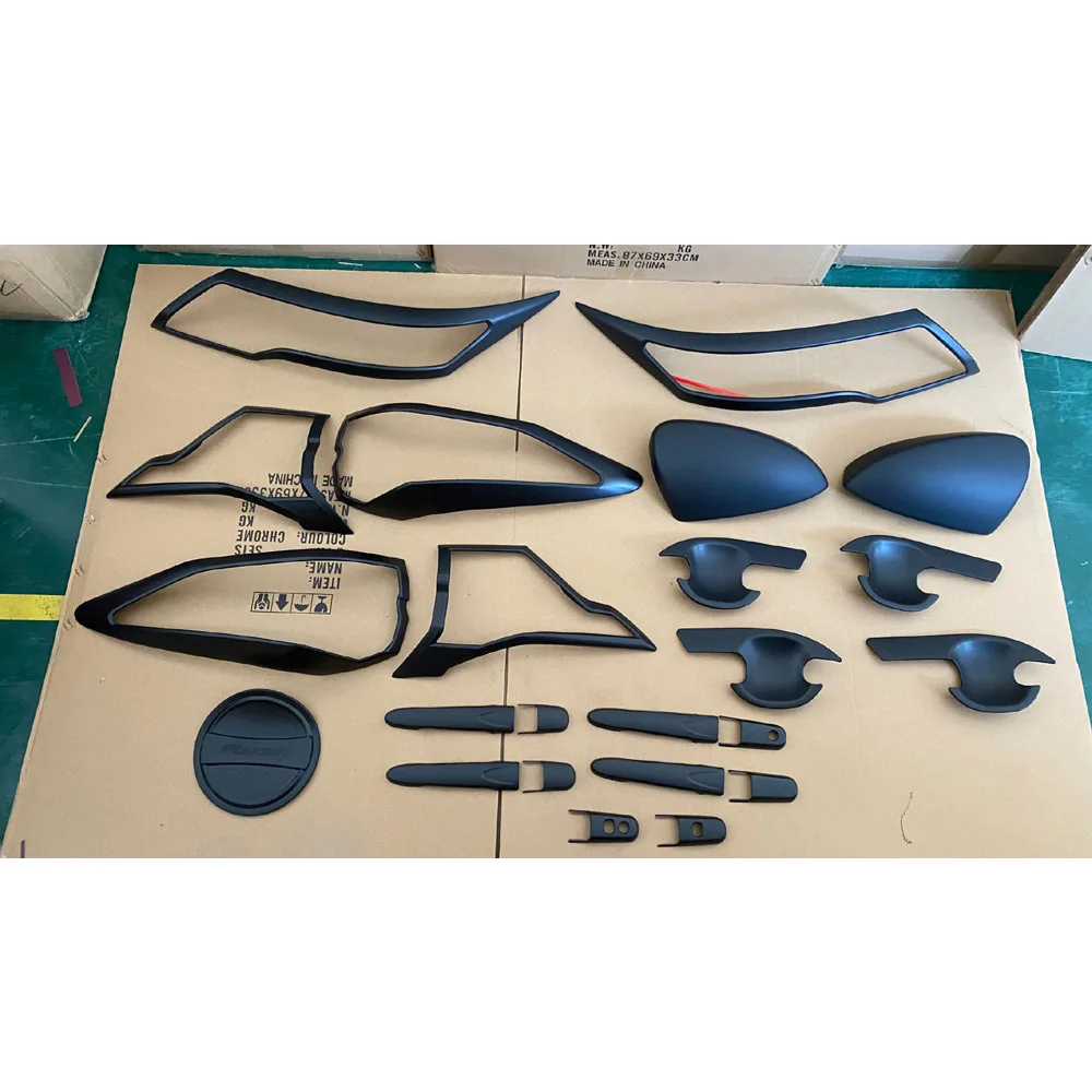 Good quality car exterior accessories auto chrome set  TOYOTA RUSH 2018-ON