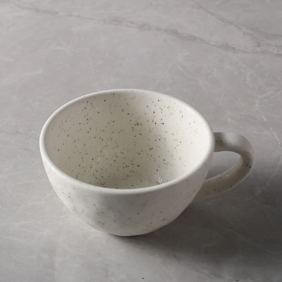 Nordic Style Afternoon Tea Hotel Country Club Spotted Design Pottery Tableware Porcelain Coffee Cup With Round Handle Ceramic