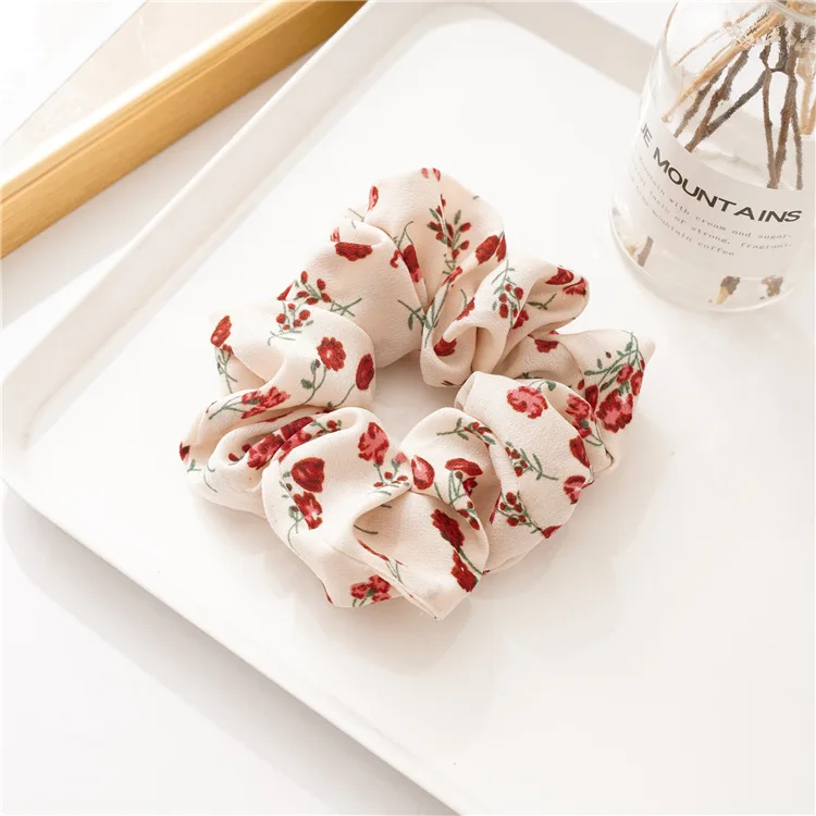 New Custom Logo Spring and Summer Fashion Elastic Hair Tie For Women Ponytail Holder Lovely Flower Hair Scrunchies