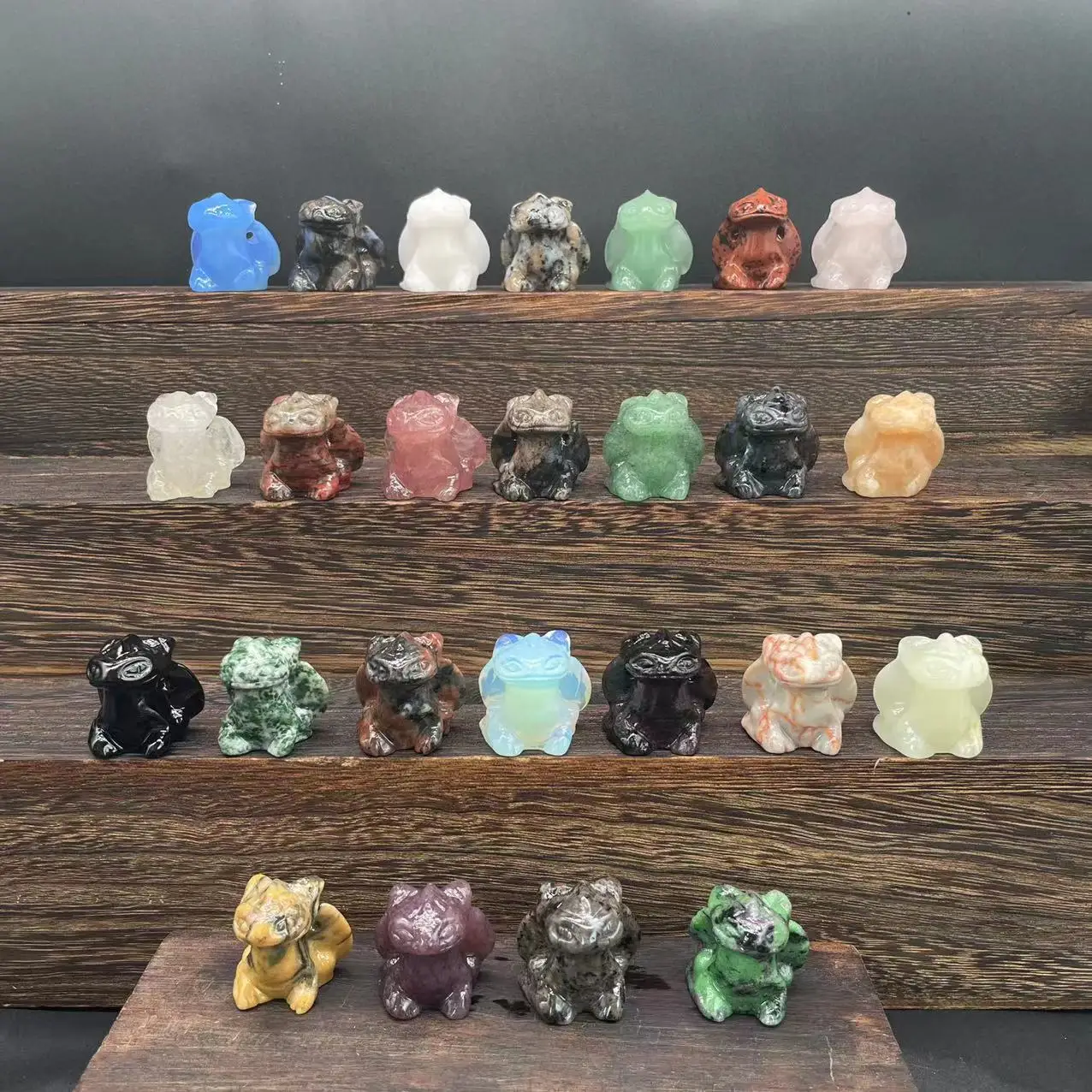 Natural Healing Crystal Engraving Dragon Hand Carved Gemstone Toothless Cartoon Animal Figure Home Decor Halloween Gift