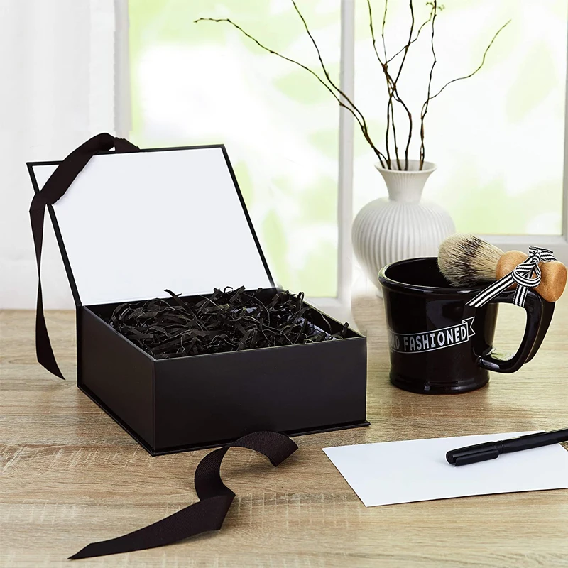 
Wholesale Custom Logo Luxury Paper Cardboard Clothing Garment T-shirt Box Packaging Gift Boxes For Clothes 