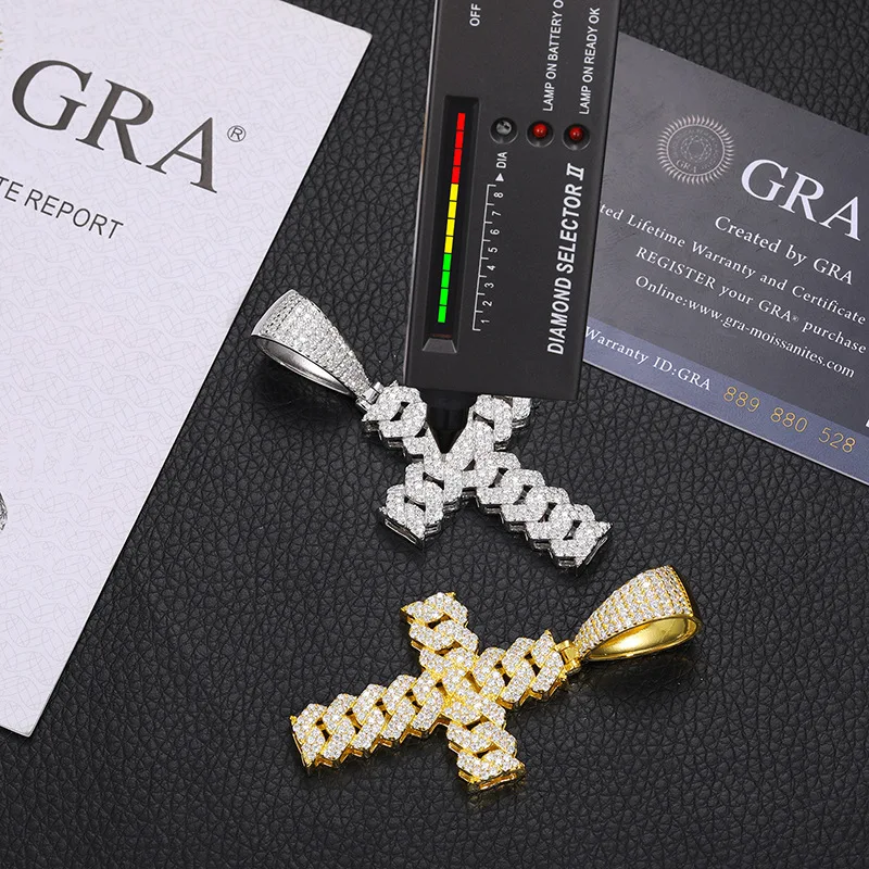 Sophisticated 925 Silver Cross Pendant for Men Moissanite 18K Gold Plated Elegant Religious Jewelry