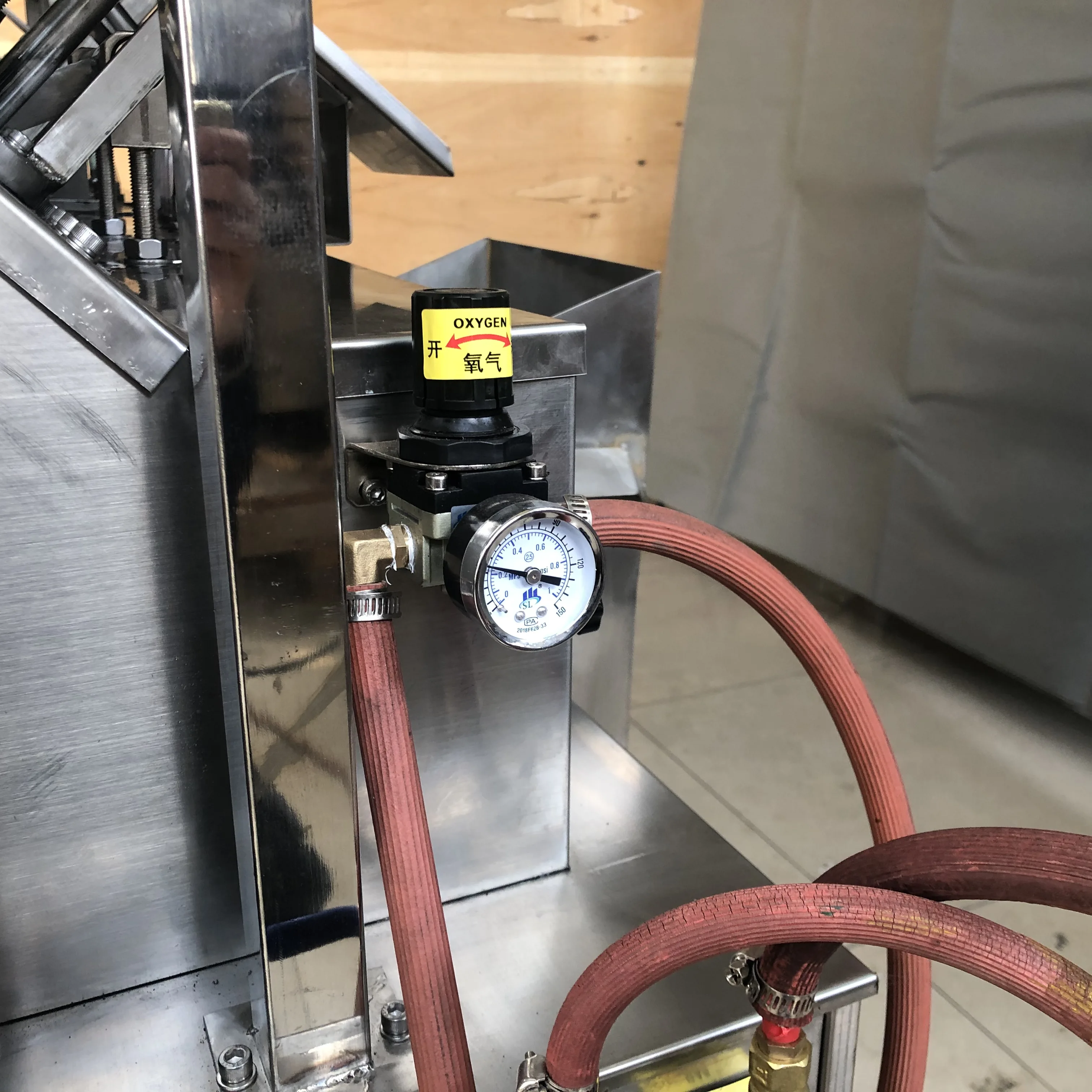 Automatic Ceramic Pump 5ml Liquid Injectable Ampoule Bottles Filling Sealing Machine