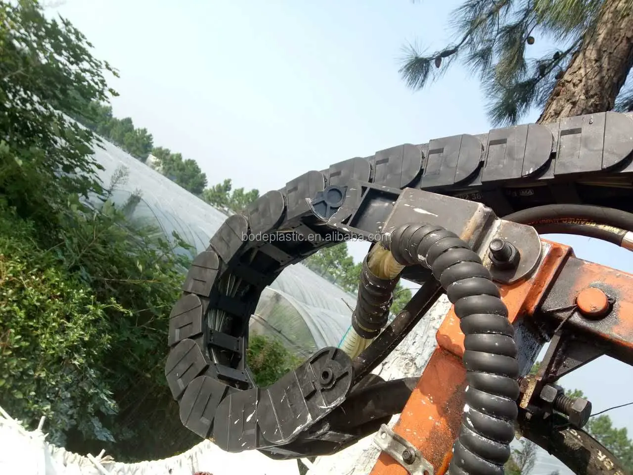 Заводская цена пластиковые цепи для кабелей станка с ЧПУ буксирные LX60