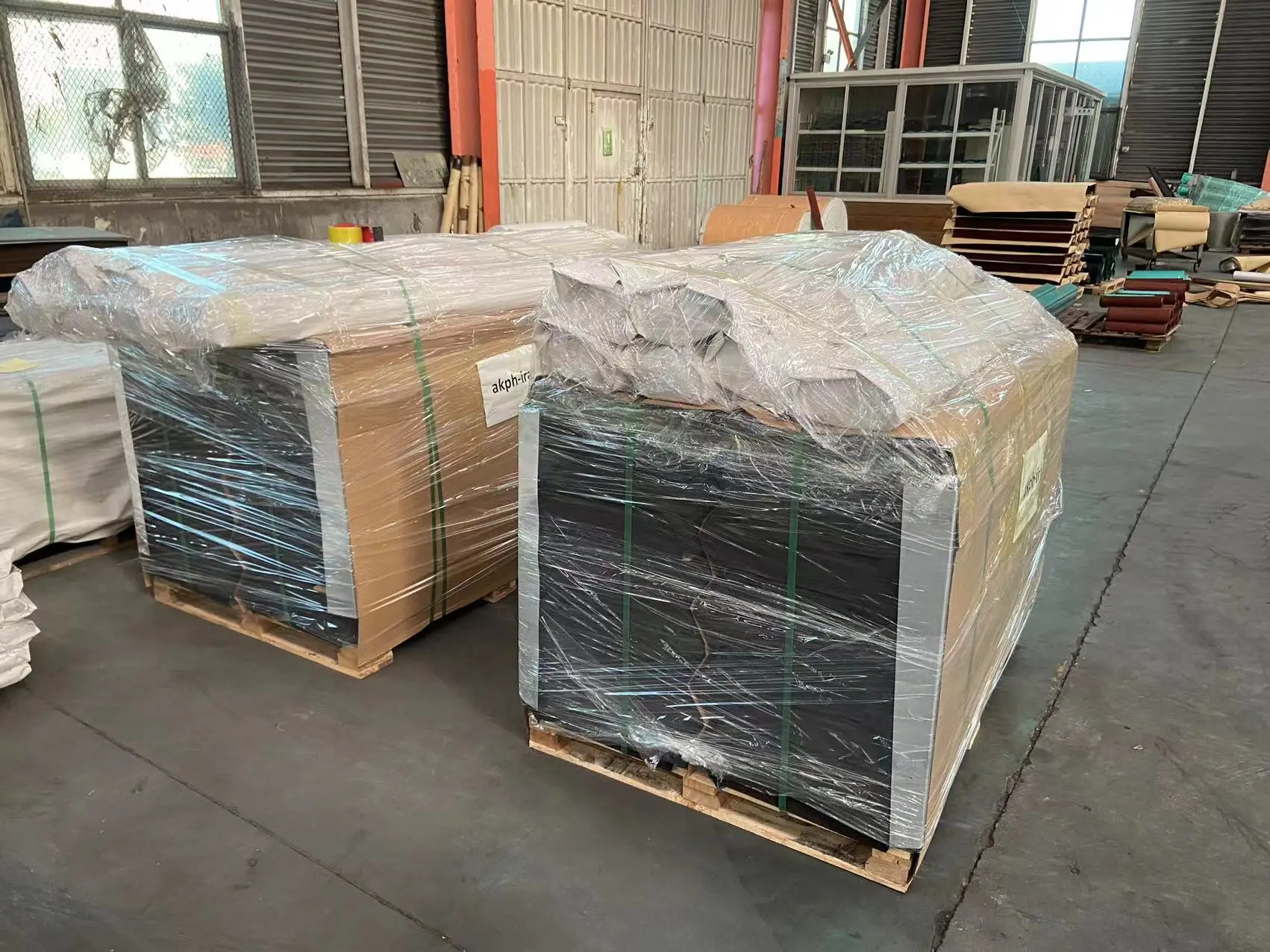 No Fading Aluzinc Roofing Sheet  Corrugated Zinc Metal Steel Stone Coated Roof Tiles Price