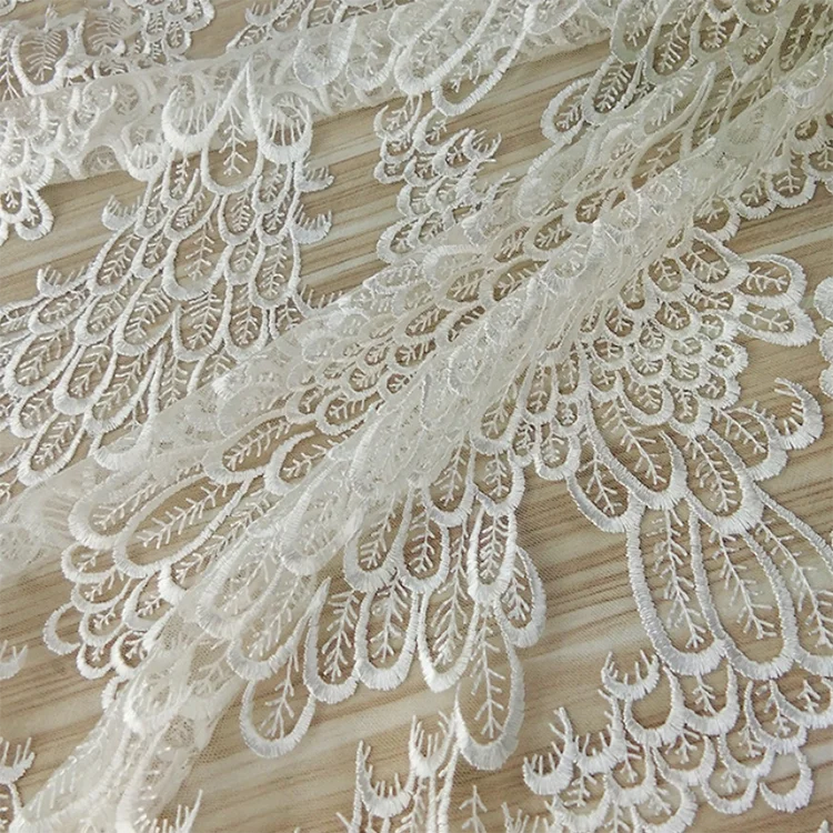 Hot Selling New Cotton Lace Fabric Embroidered Feather Pattern Elegant Wedding Dress Lace Mesh