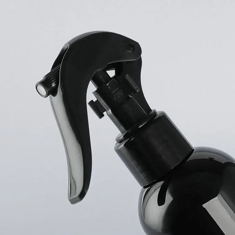 High Quality Cosmetic Bottles 250ml 500ml Hair care and cleaning Detergent Empty Plastic Trigger Spray HDPE Spray Bottles