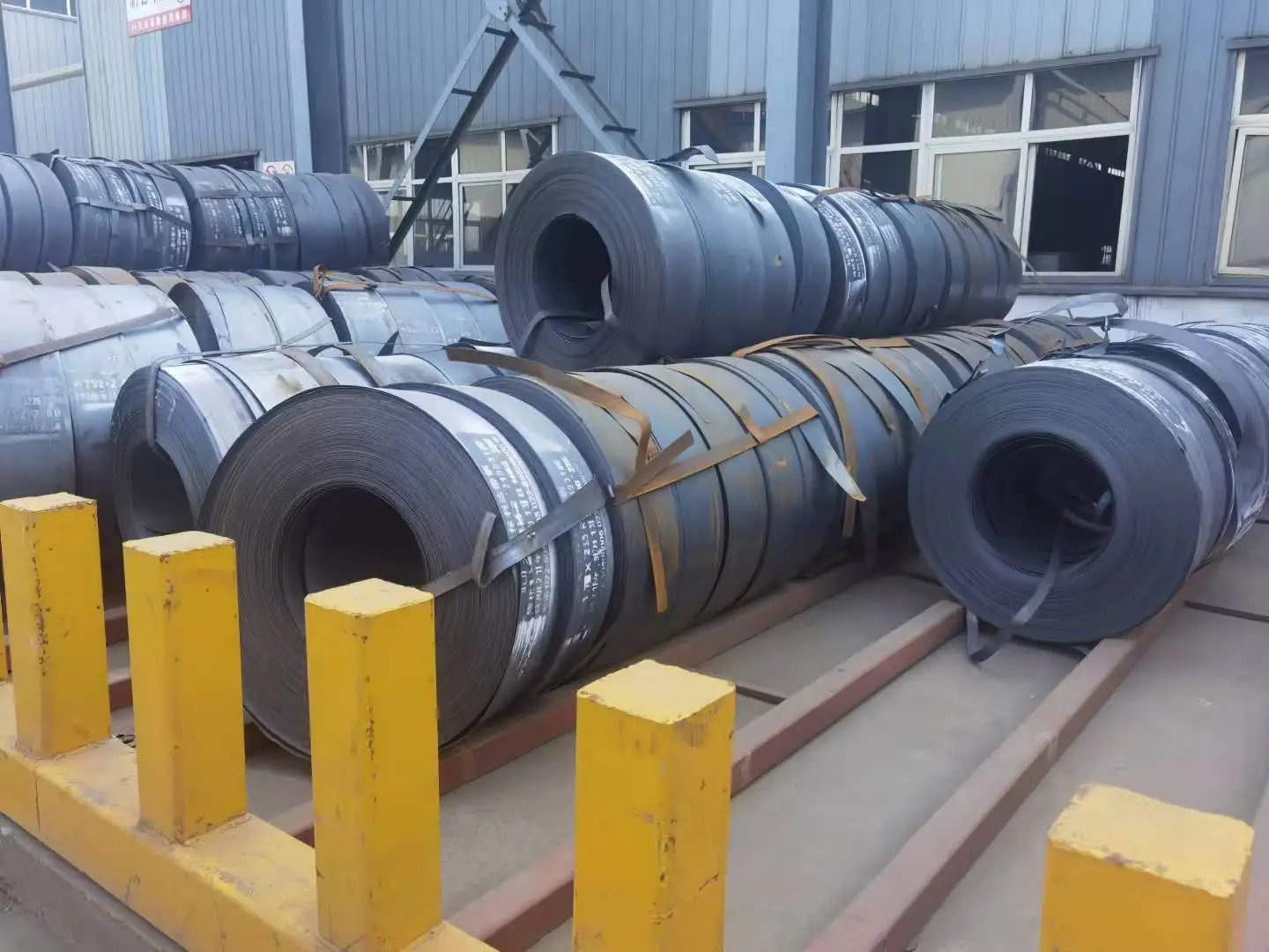 Plate Iron Sheet Steel Hot Rolled 12 5 0mm Thickness Time Surface Welding Flat Steel Coil