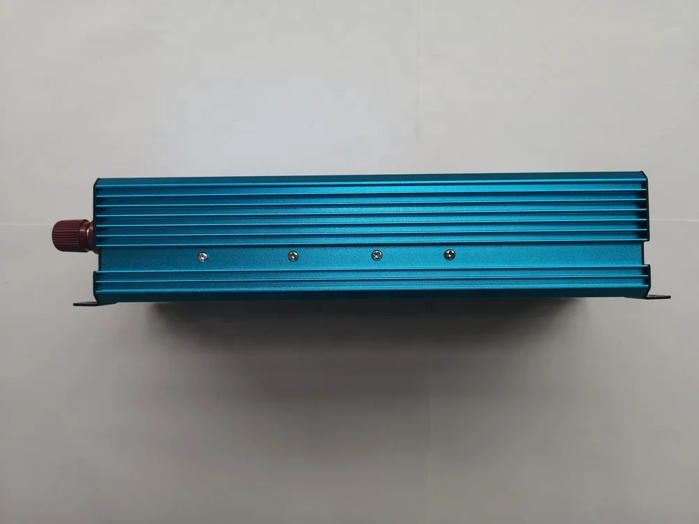 
Solar Power Inverter 1000W 12V 24V 220V with 3 Universal Sockets and 4 USB Ports 