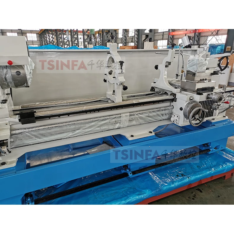 New lathe machine LT6250C Chinese factory outlet Metal Processing medium size manual wheel lathe spindle bore 105mm CE Standard