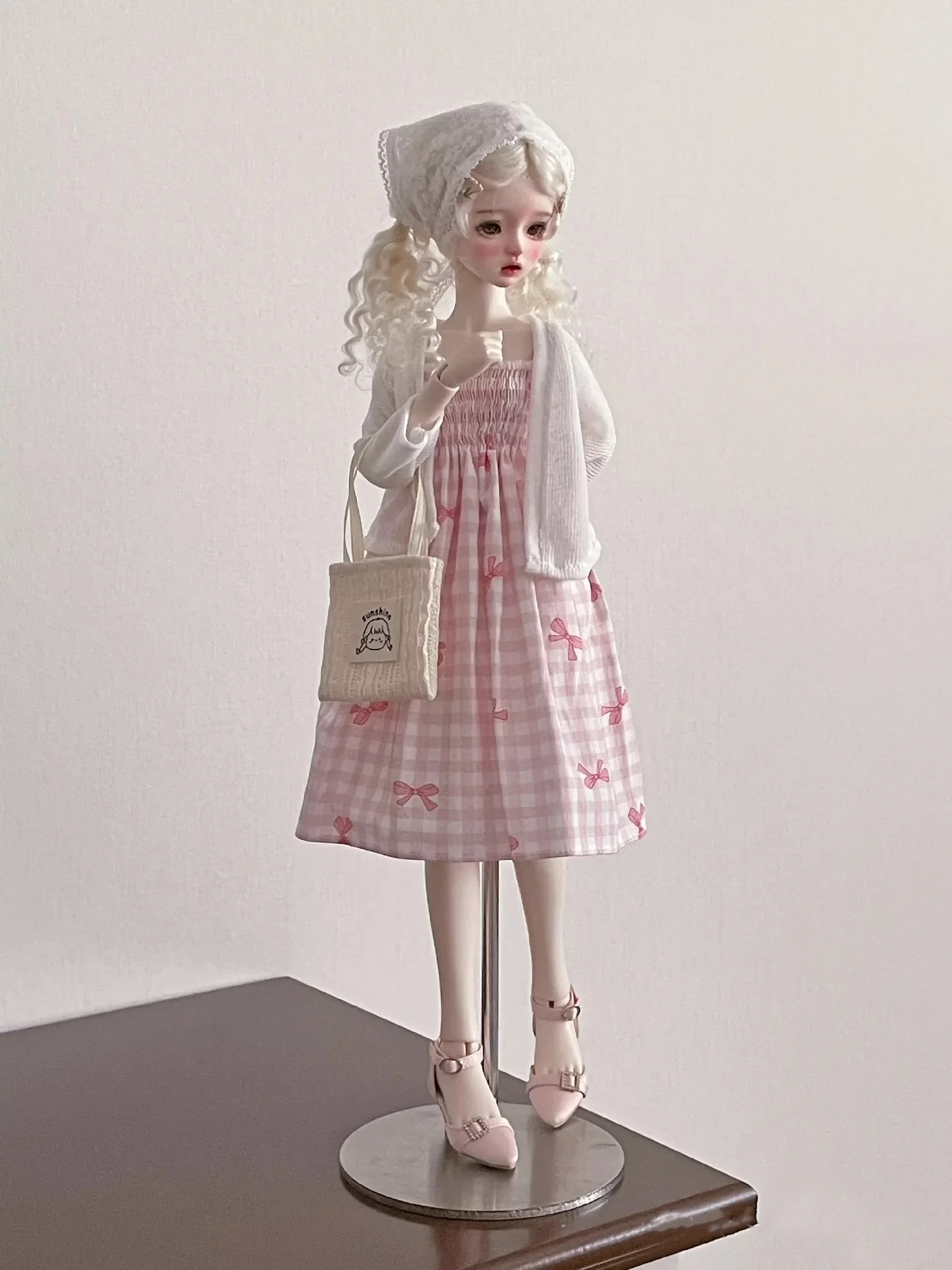 Good Price Of Good Quality Popular Bjd Doll With Clothes Bjd Ball Jointed Doll Figure Joint Bjd Doll For Kids With Low Price
