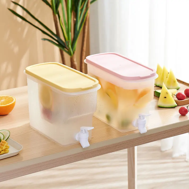 3.8 L Plastic faucet refrigerator fruit teapot Ice water bucket fridge storage box drink bottles dispensers