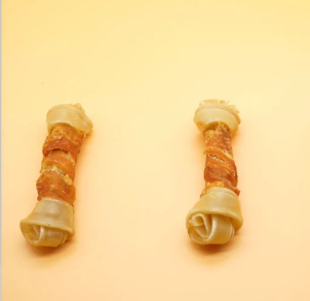 
Golden retriever teddy dog chicken with raw skin and bone dog snacks chee bonemerow dog snack 