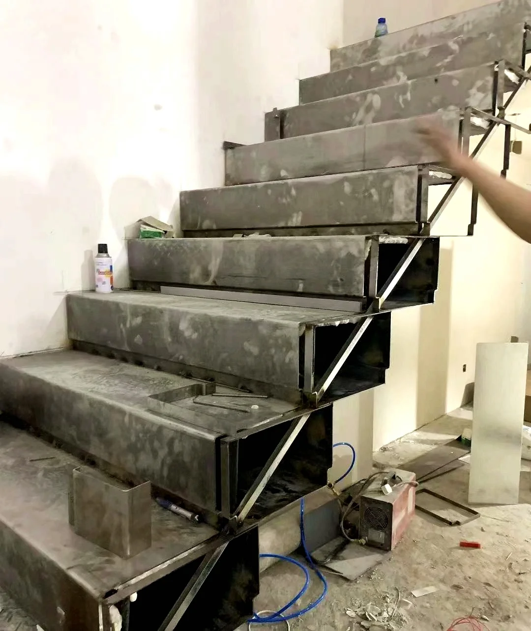 VIKO Stairs Interior Staircase Modern Design Floating Staircase Floating Straight Indoor Wooden Case Minimalist Indoor Lighting