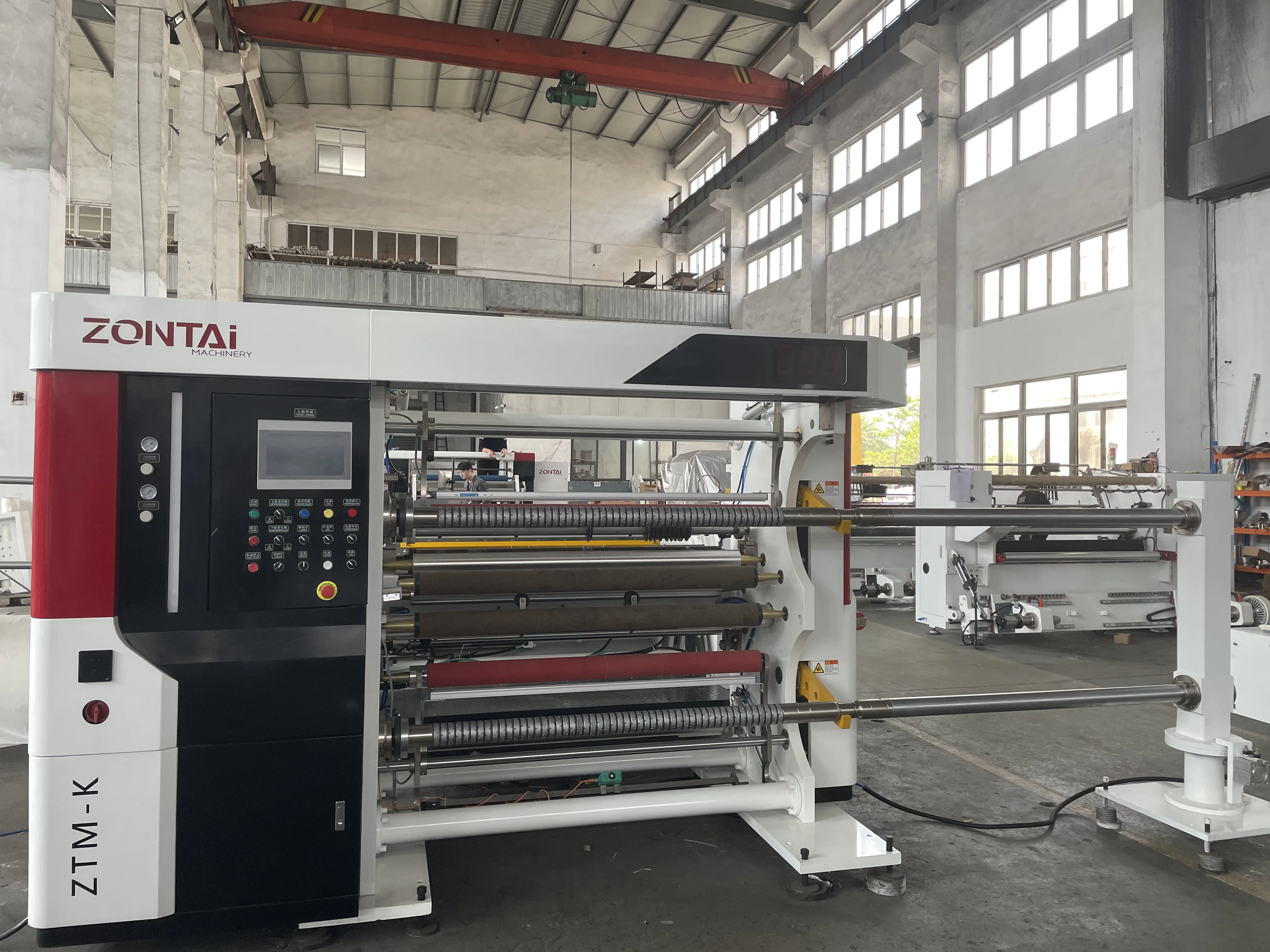 ZONTAI Automatic High Speed Slitting Machine PLC Control nonwoven fabric slitting machine