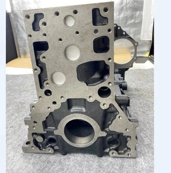 ZX280-3 CX210B Excavator 4HK1 Engine Cylinder Block