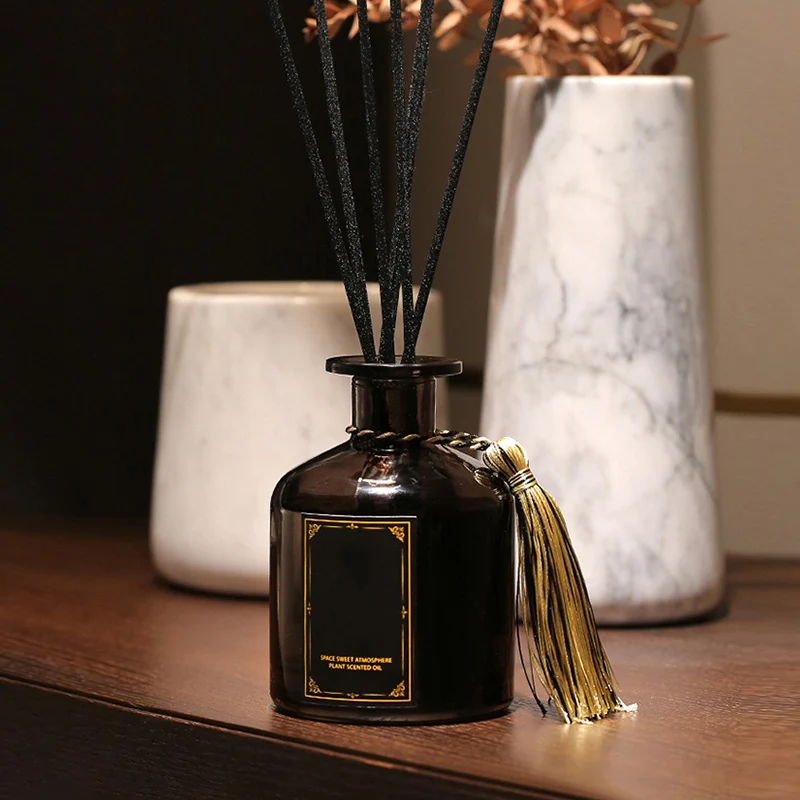 DGC Private Label 50ML Home Decor Classic Black Hotel Perfume Fragrance Natural Essential Oil Reed Diffuser With Aroma Stick