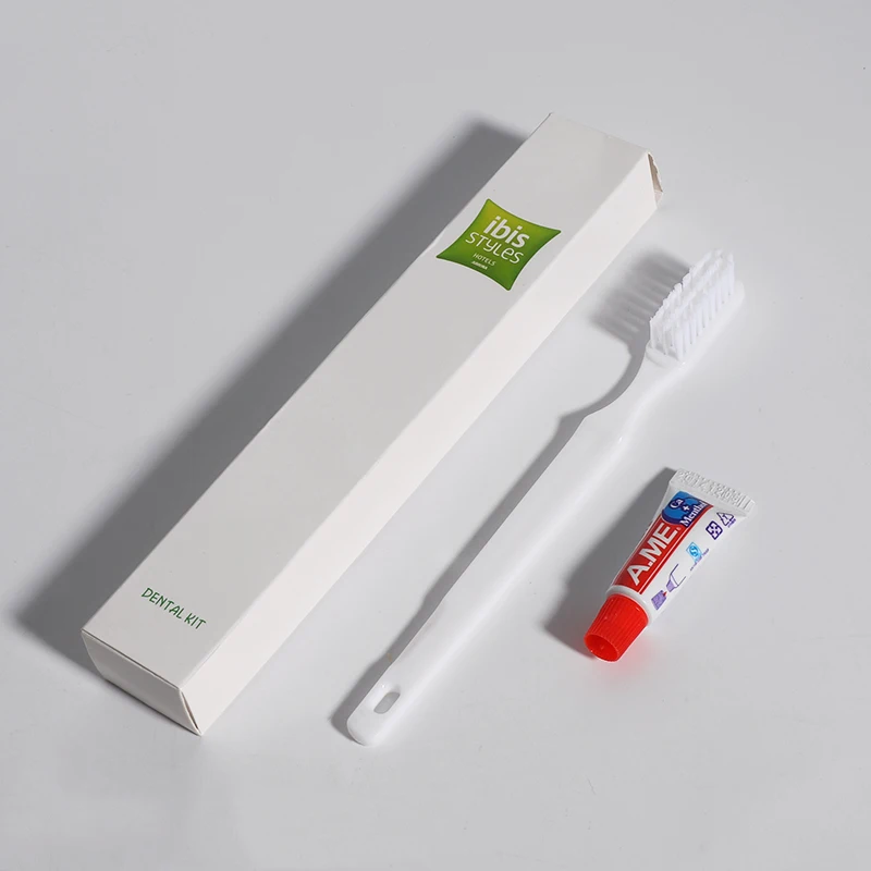 Wholesale Hotel Toothpaste Toothbrush Set Amenities Hotel Supplies Disposable Simple Toothbrush Toilet