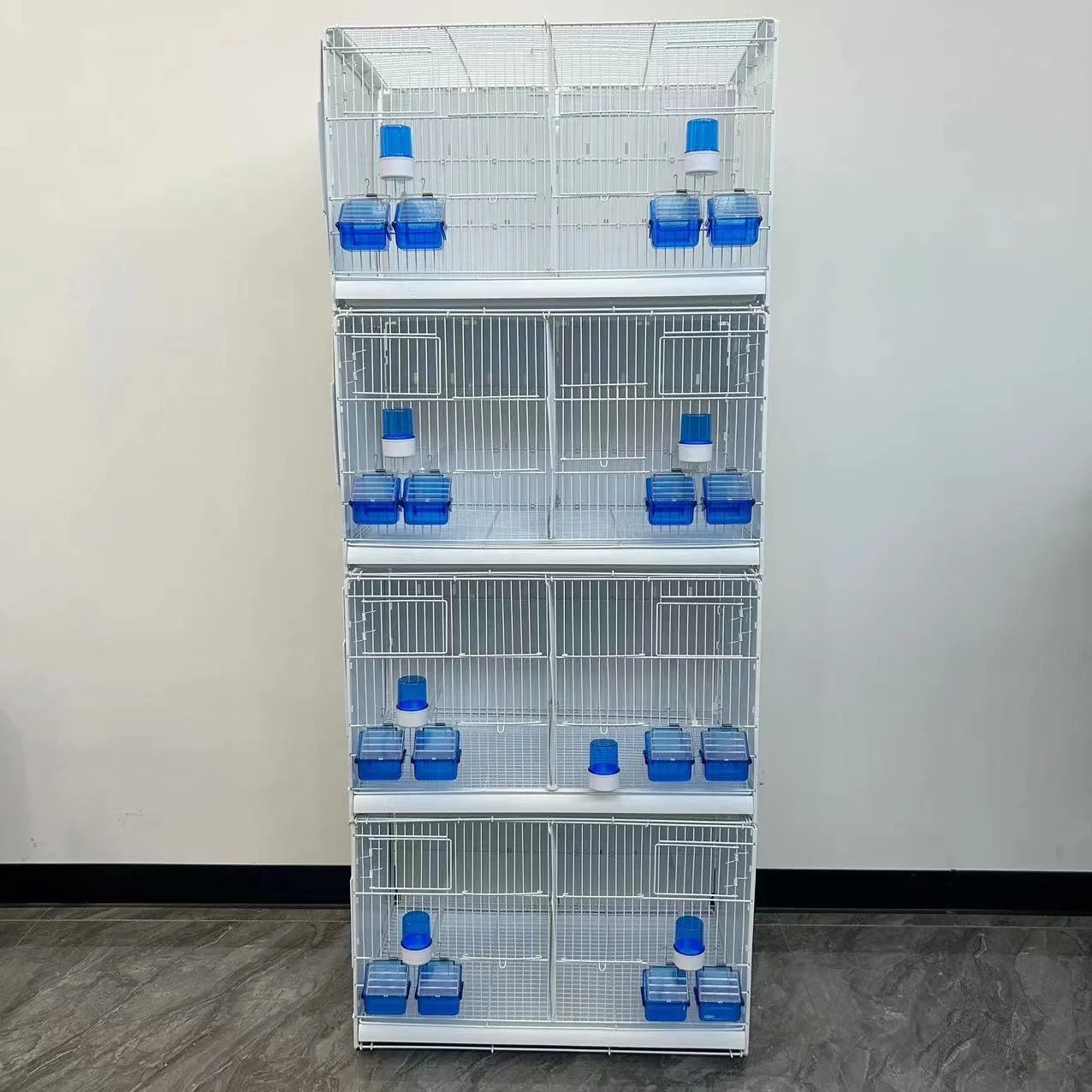 White/Green  60*32*38cm Metal Wire Foldable Bird Cages Parakeets And Other Birds Parrot Breeding Cages Flight Cage With Perches