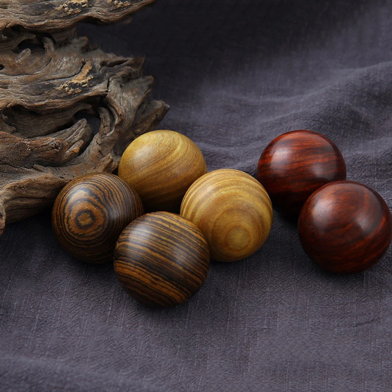 Red Sandalwood Chinese Health Exercise Stress Ball Natural Material Finger Massage Pressure Meditation Handball