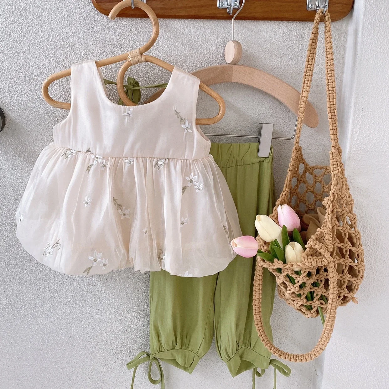 Girls Clothing Suit Embroidered Floral Vest Mosquito Pants Baby Sweet Fresh Fairy Two Piece Summer Children Clothes Set