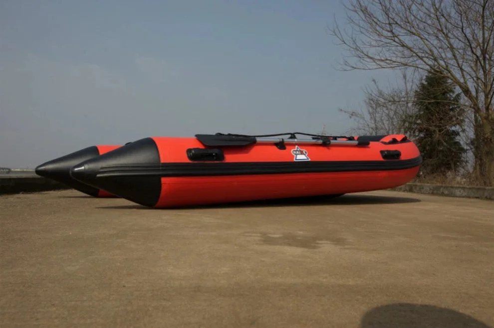 Inflatable canoe boats 4 person fishing inflatable boat with Paddles and pump