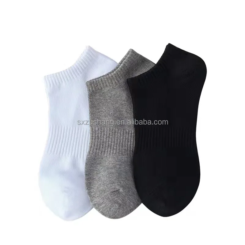 Wholesale Cheap Unisex Solid Color Athletic Men No Show Invisible Running Socks