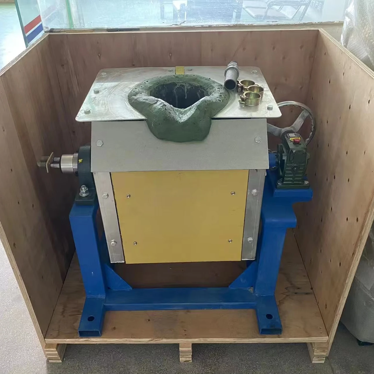 New 10kg to 50kg Three-Phase Induction Melting Furnace for Recycling Metals for Manufacturing