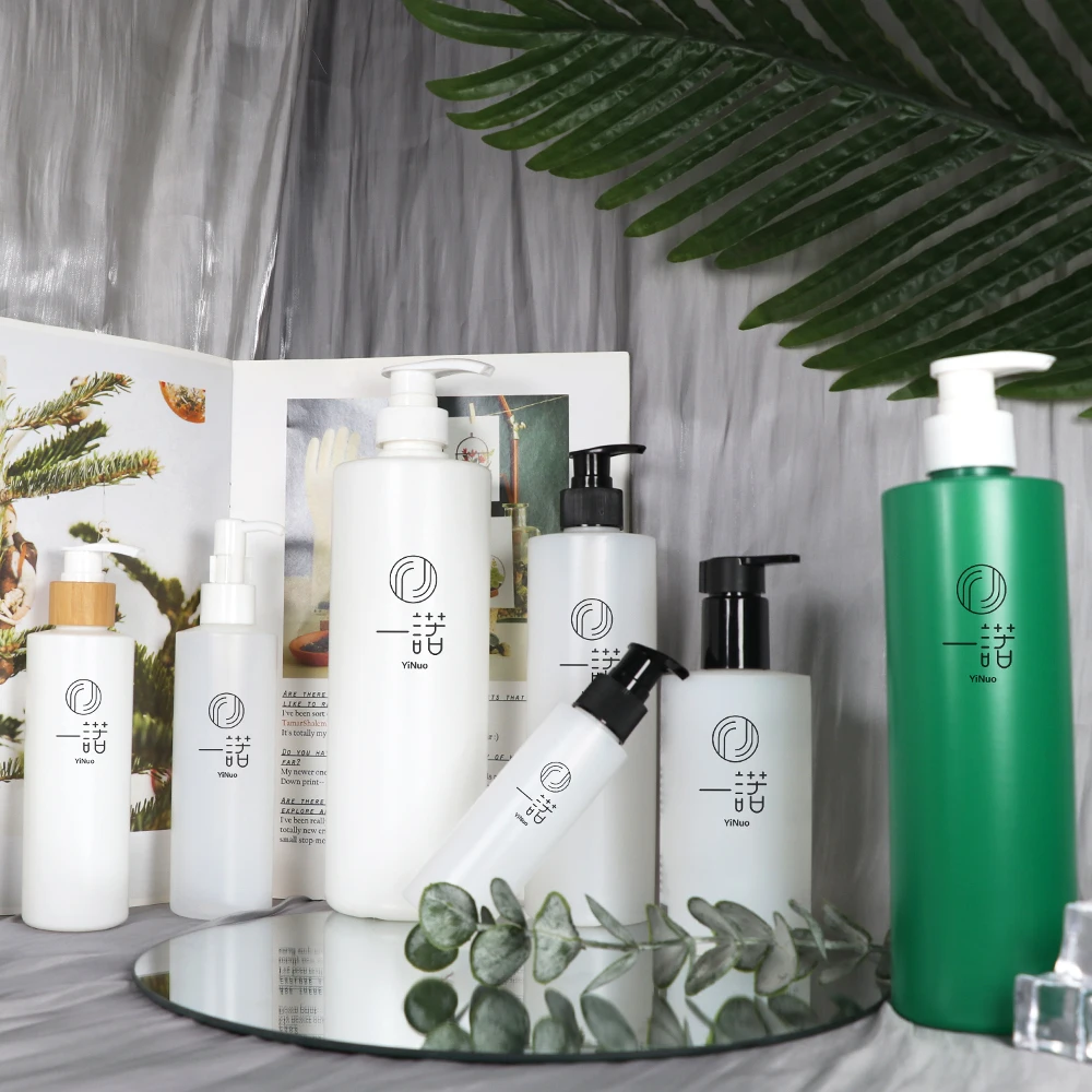 Hot Sale 30 50 60 90 100 120 150 200 250 300 330 400 450 480 500 1000ml clear white HDPE flat shoulder plastic bottle with pump