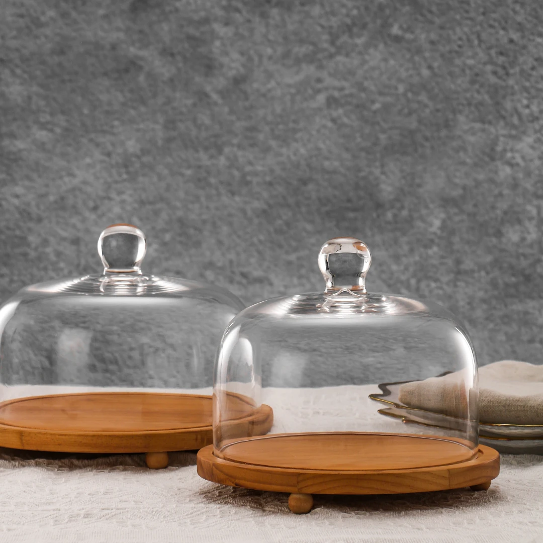 Private Label High Quality Clear Decorative Cake Bamboo Wooden Tray Reusable Cake Stand With Glass Dome Cover