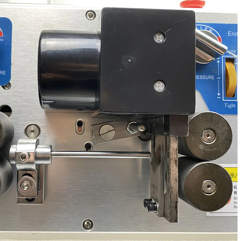 JCW-CS02 Automatic cable peeling and cutting machine wire stripping cutting equipment
