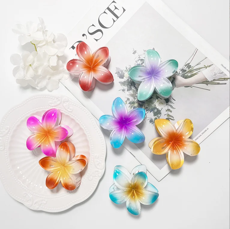 wholesale newest design women plastic flower hair claw clip fashion frangipani hair claw bath for girls