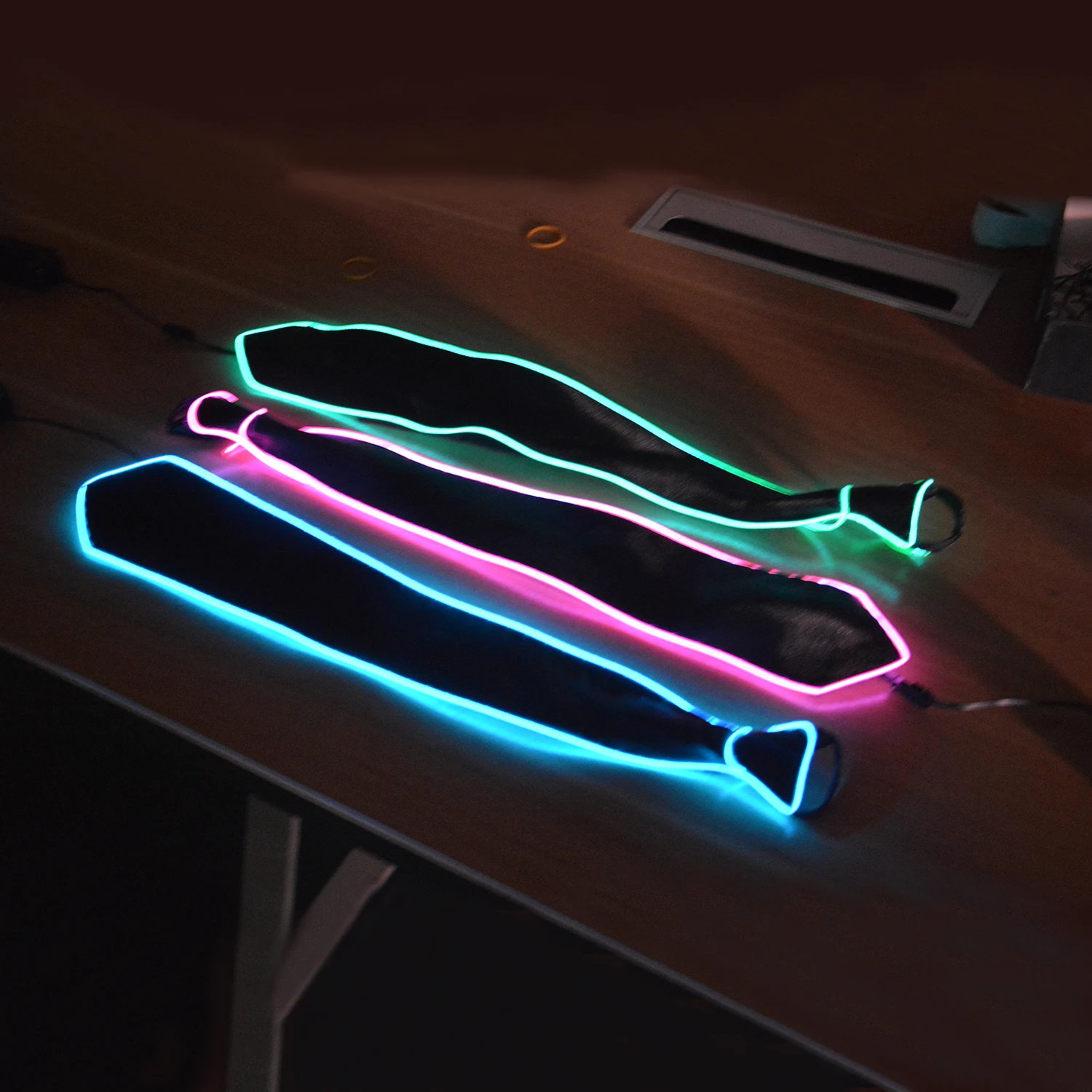 10 видов цветов провод светодиода и галстук-бабочка в наличии мигающего светового сигнала для свадебной вечеринки