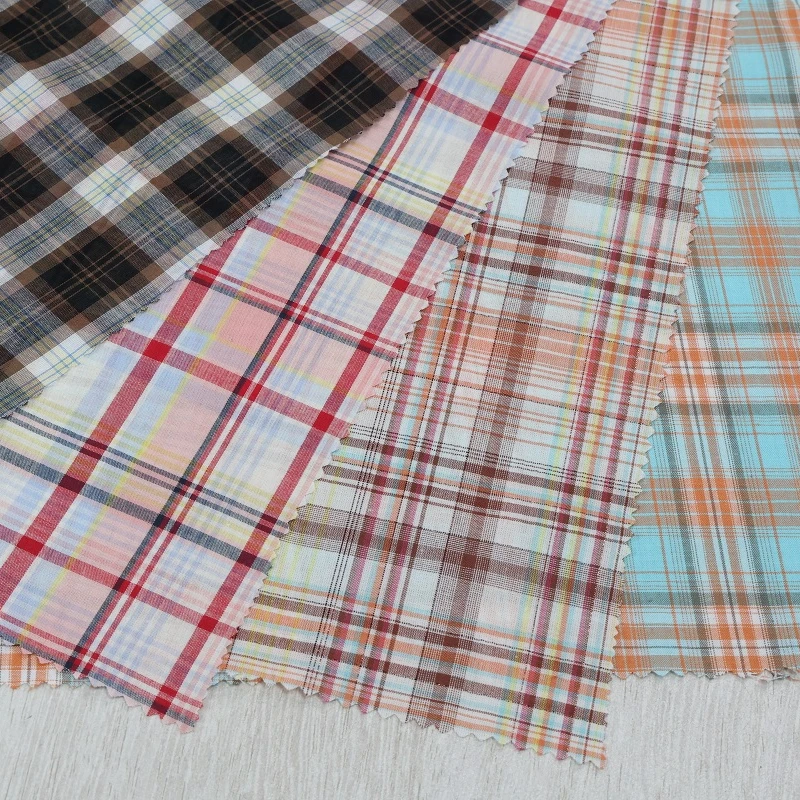 Excellent  quality  Lightweight breathable  70s  woven yarn dyed 100% cotton poplin fabric for clothing women