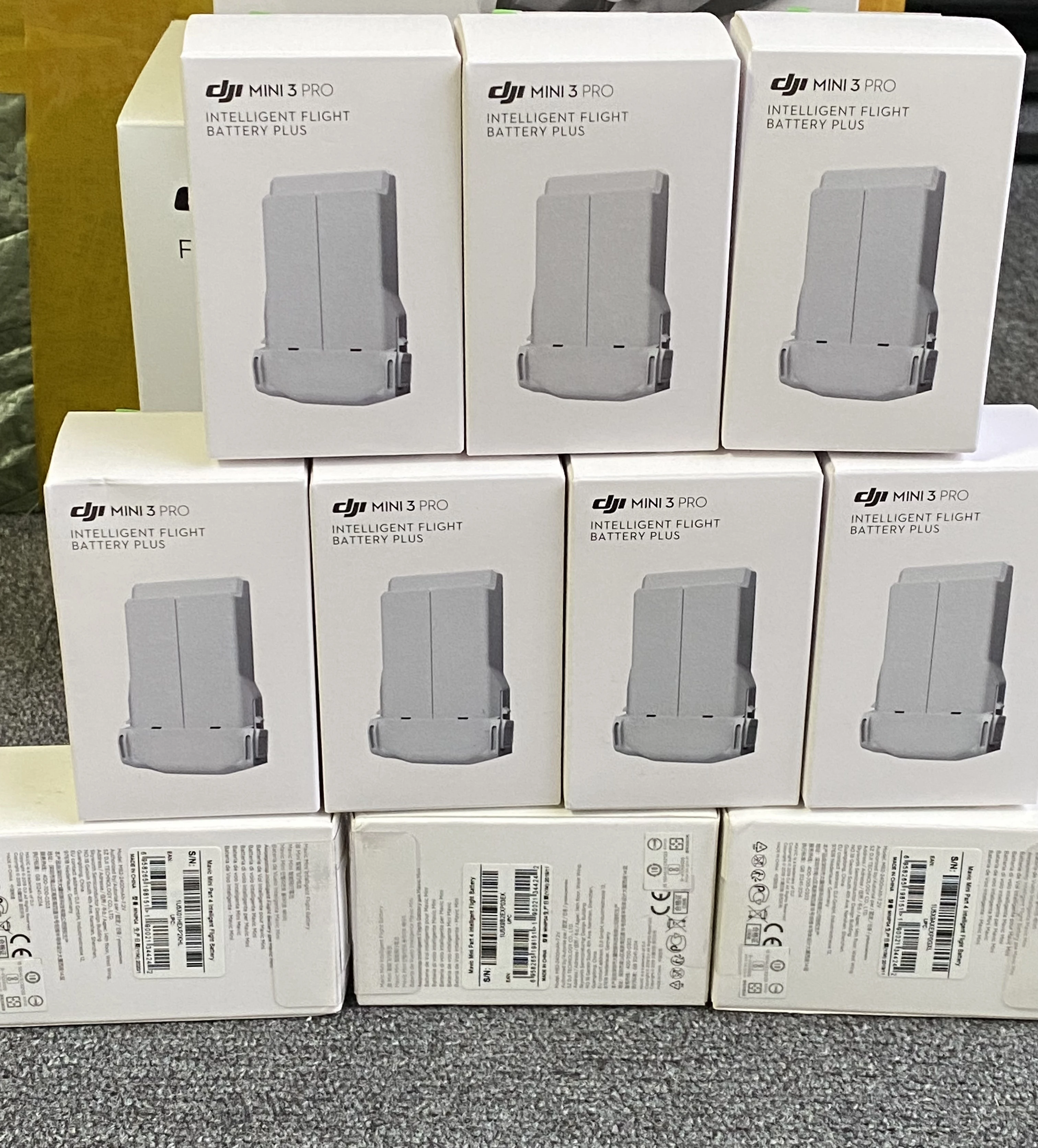 Интеллектуальная Полетная батарея DJI Mini 3 Pro Plus оригинальный концентратор для нескольких зарядных устройств максимальное время полета 47 минут