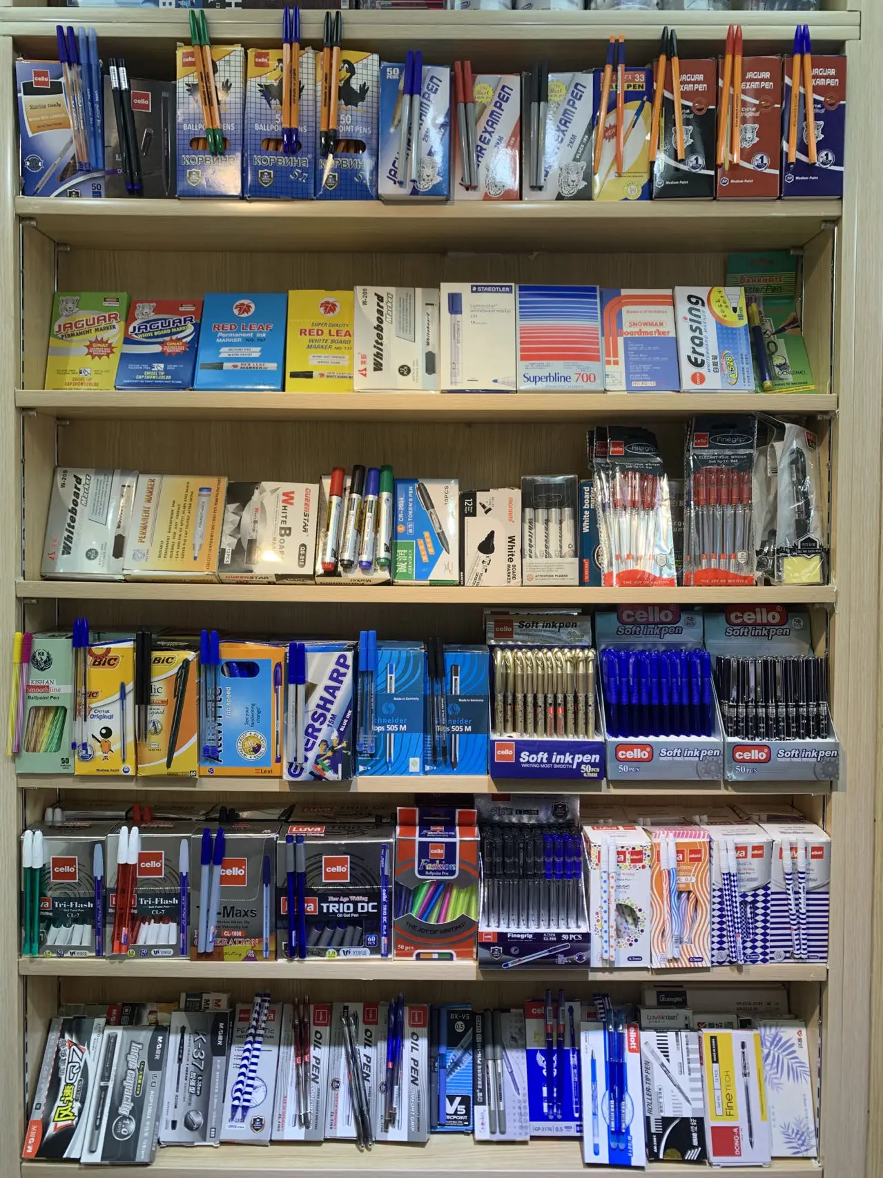 Africa school and office stationery easy Ballpoint Pen Manufacturers Bulk  Blue Plastic Ball Point Pen 50 pcs Boxed Ball pen