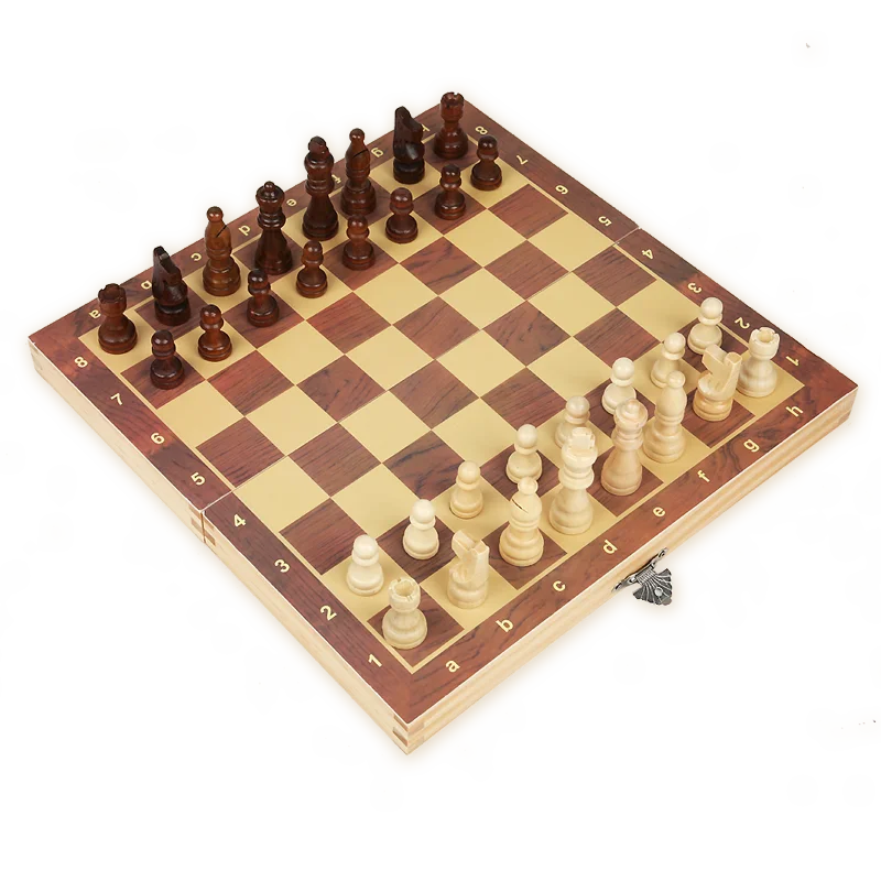 Wholesale Eco-Friendly Portable Wooden Magnet International Chess Game Boards Chess Pieces Sets