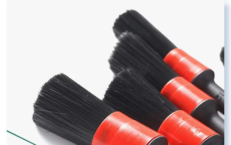 2021 Popular 5 in 1 Car Care Detail PP Hair / Bristles Air Outlet Brushes For Car Care Interior Protection Paper Card Blister